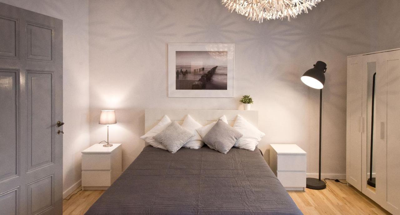 Pulse Lu With Parking, & Pier 600m Apartment *